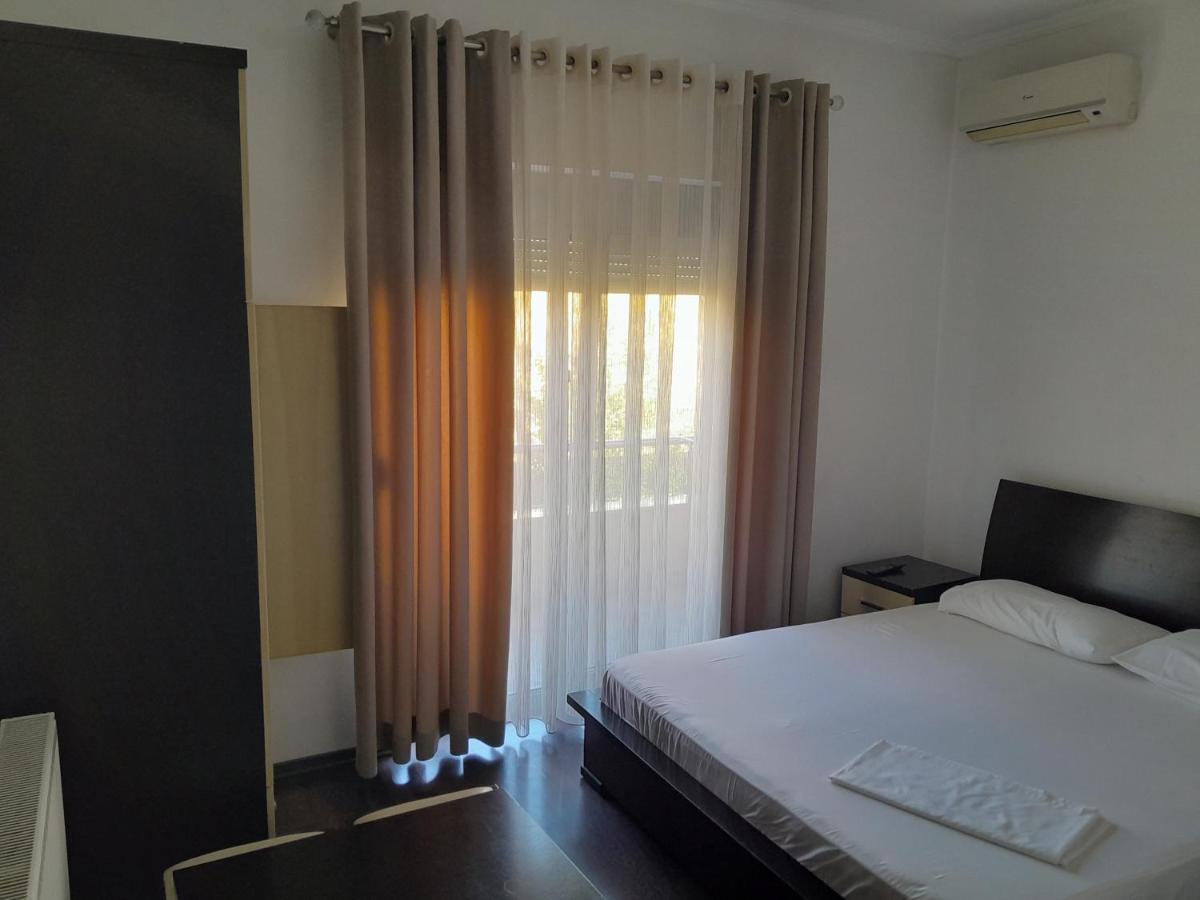 Hotel Yjet Pogradaş Dış mekan fotoğraf